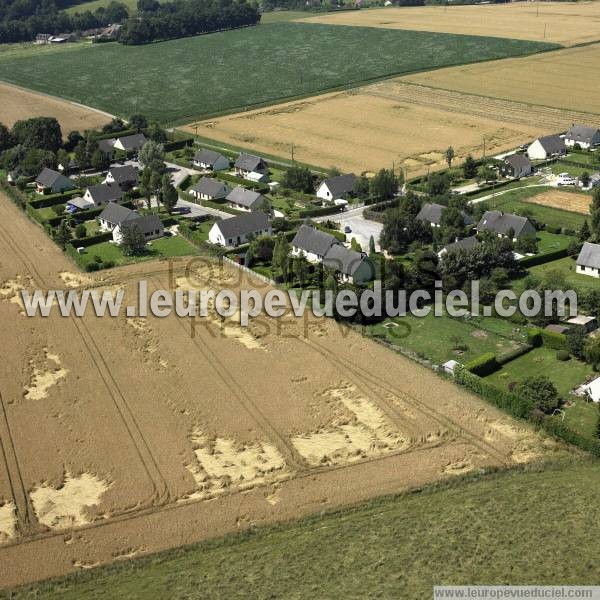 Photo aérienne de Saint-Aubin-de-Crtot