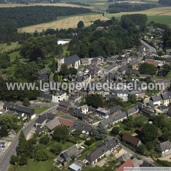 Photo aérienne de Saint-Victor-l'Abbaye