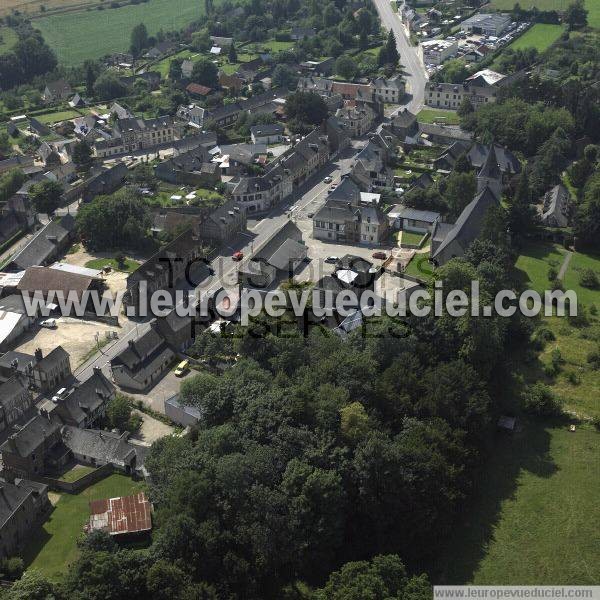 Photo aérienne de Saint-Victor-l'Abbaye