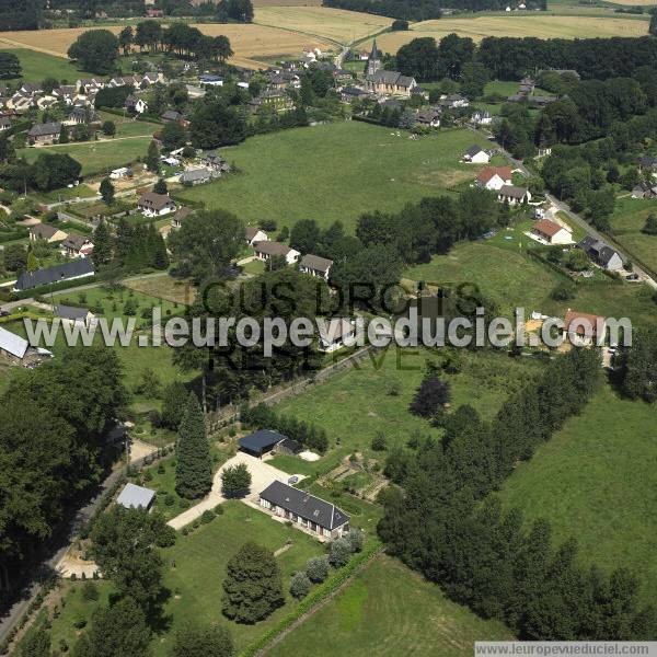 Photo aérienne de Yvecrique Photo aérienne de Yvecrique