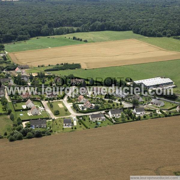 Photo aérienne de Bazincourt-sur-Epte