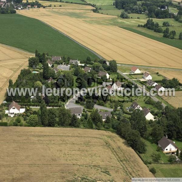 Photo aérienne de Bazincourt-sur-Epte