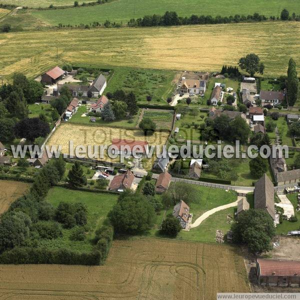 Photo aérienne de Bazincourt-sur-Epte