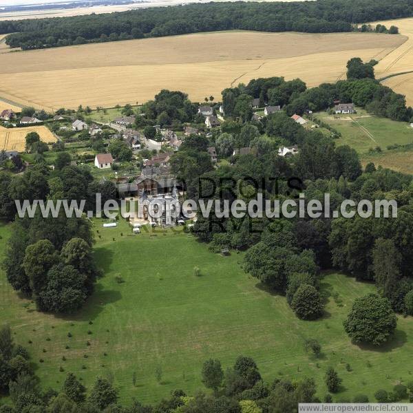 Photo aérienne de Bazincourt-sur-Epte