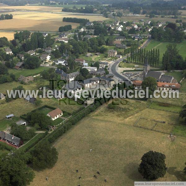 Photo aérienne de Bosgouet