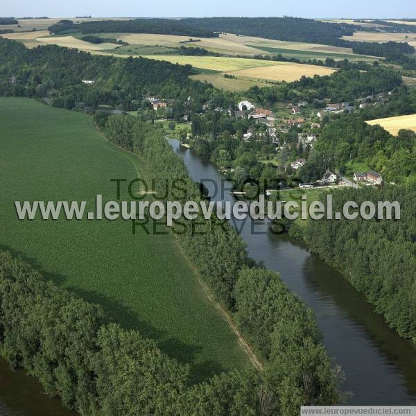 Photo aérienne de Connelles