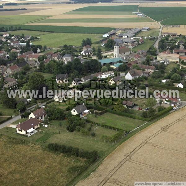 Photo aérienne de Douains