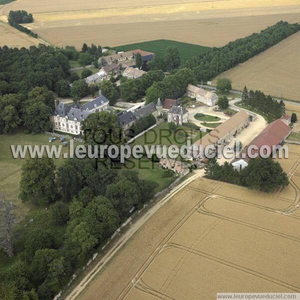 Photo aérienne de Douains