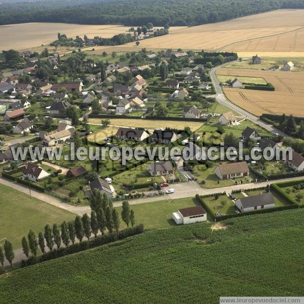 Photo aérienne de Douains