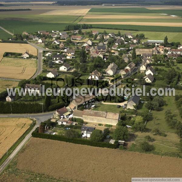 Photo aérienne de Douains