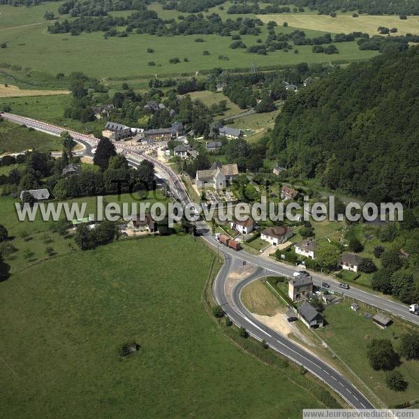 Photo aérienne de Fiquefleur-Équainville