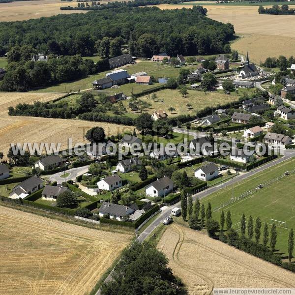 Photo aérienne de Saint-Aubin-le-Vertueux