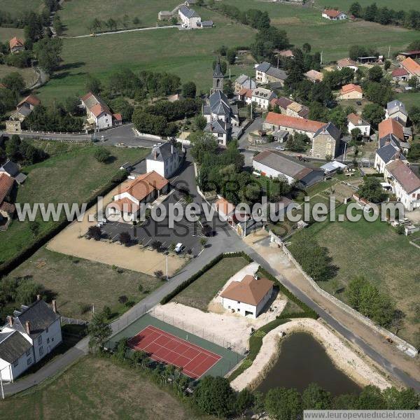 Photo aérienne de Anglards-de-Saint-Flour