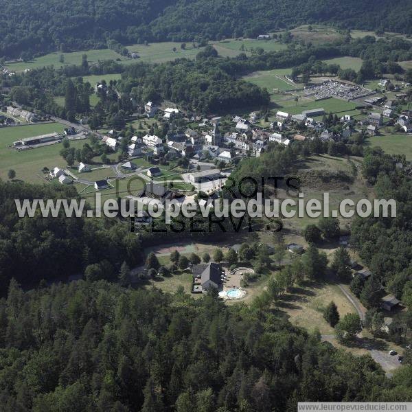 Photo aérienne de Champs-sur-Tarentaine-Marchal