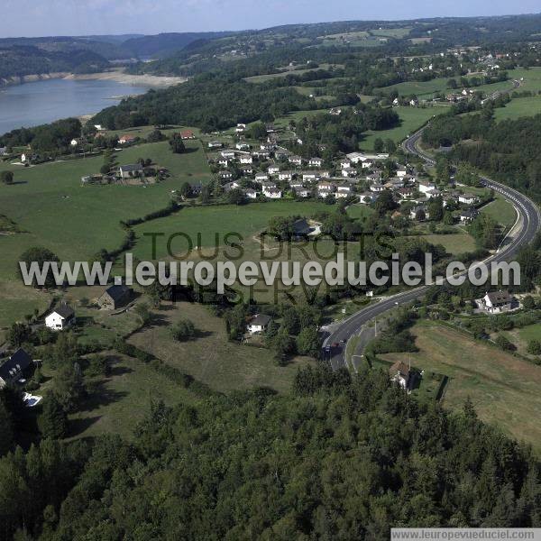 Photo aérienne de Lanobre