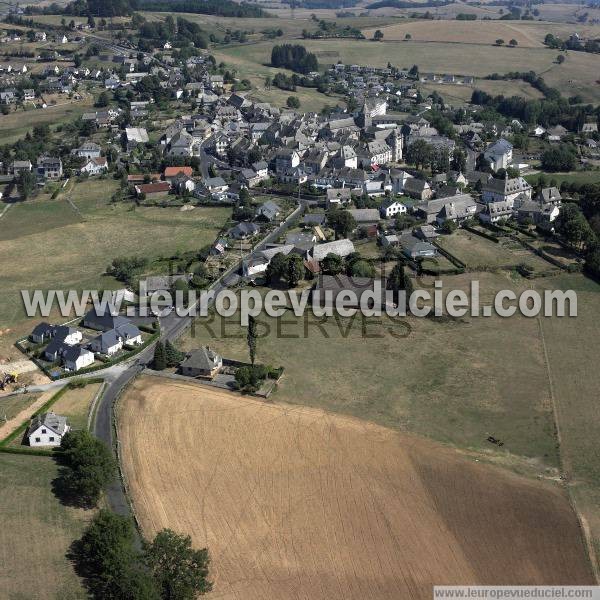 Photo aérienne de Montsalvy
