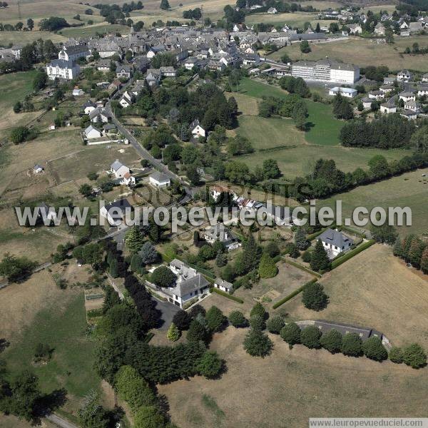 Photo aérienne de Montsalvy