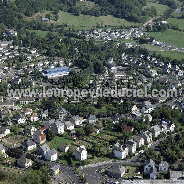 Photo aérienne de Riom-s-Montagnes