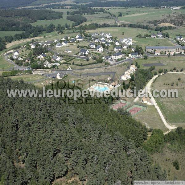 Photo aérienne de Ruynes-en-Margeride