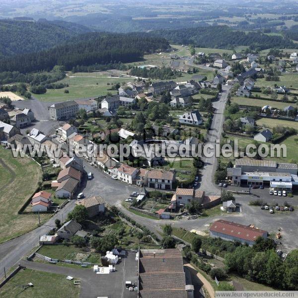 Photo aérienne de Ruynes-en-Margeride