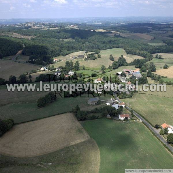 Photo aérienne de Saint-Mamet-la-Salvetat