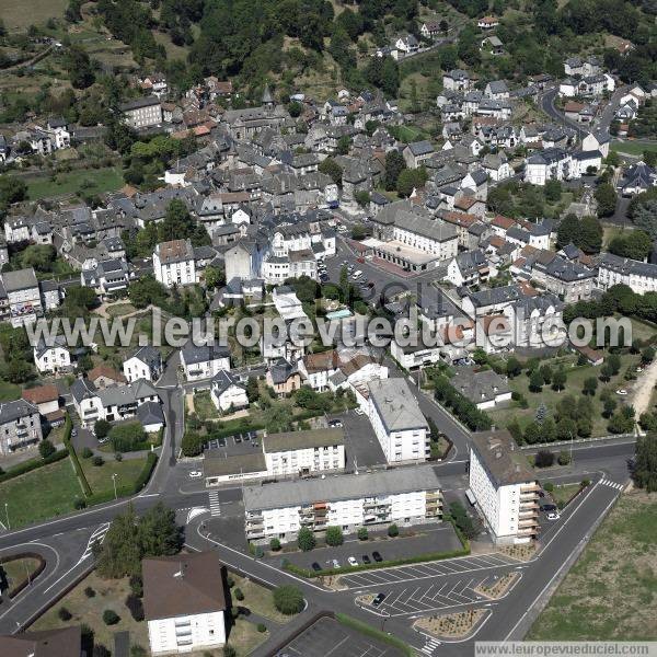 Photo aérienne de Vic-sur-Cère