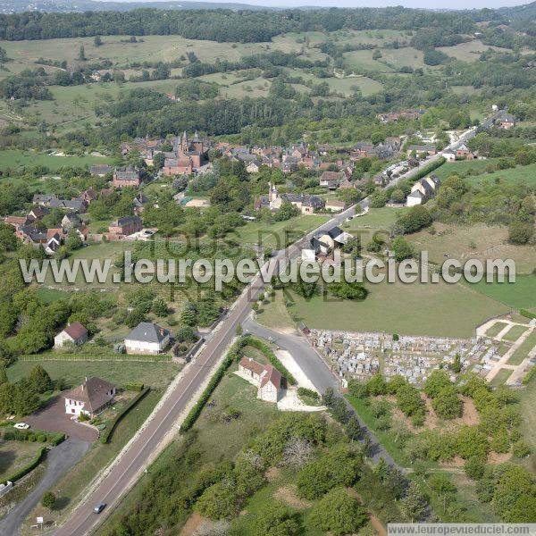 Photo aérienne de Collonges-la-Rouge