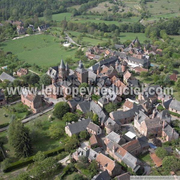 Photo aérienne de Collonges-la-Rouge