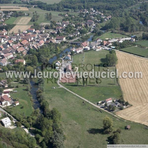 Photo aérienne de Bourogne