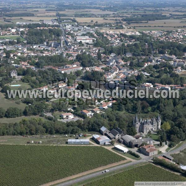 Photo aérienne de Rocheservire