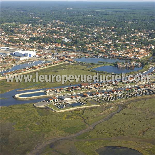 Photo aérienne de Gujan-Mestras