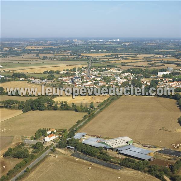 Photo aérienne de Grosbreuil
