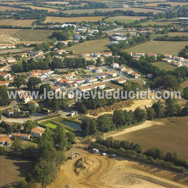 Photo aérienne de Grosbreuil