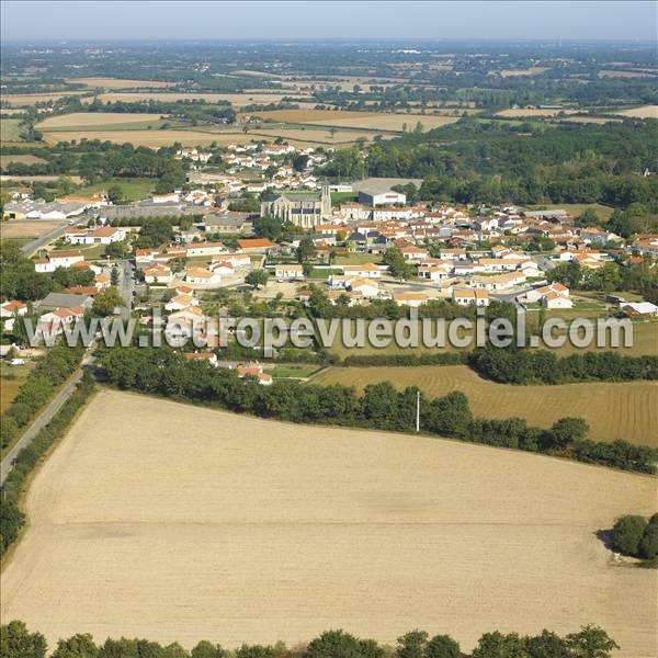 Photo aérienne de Saint-Julien-des-Landes