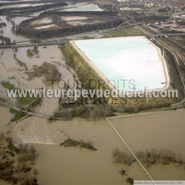 Photo aérienne de Rosires-aux-Salines