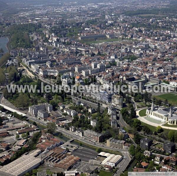 Photo aérienne de Pau