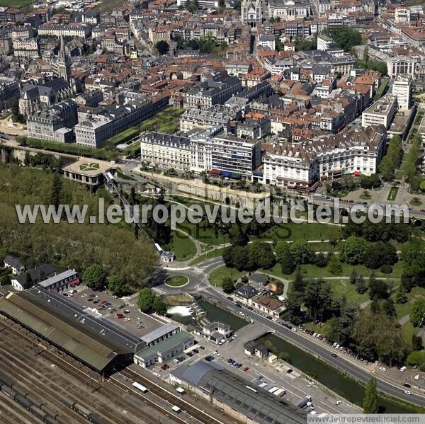 Photo aérienne de Pau Photo aérienne de Pau