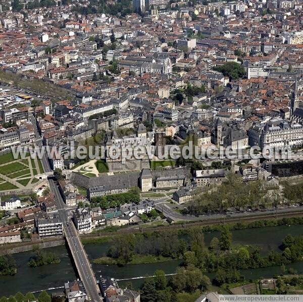Photo aérienne de Pau Photo aérienne de Pau