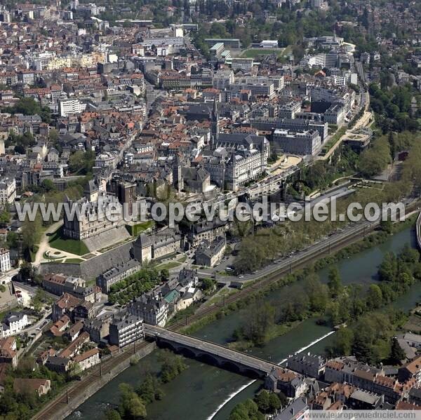 Photo aérienne de Pau Photo aérienne de Pau