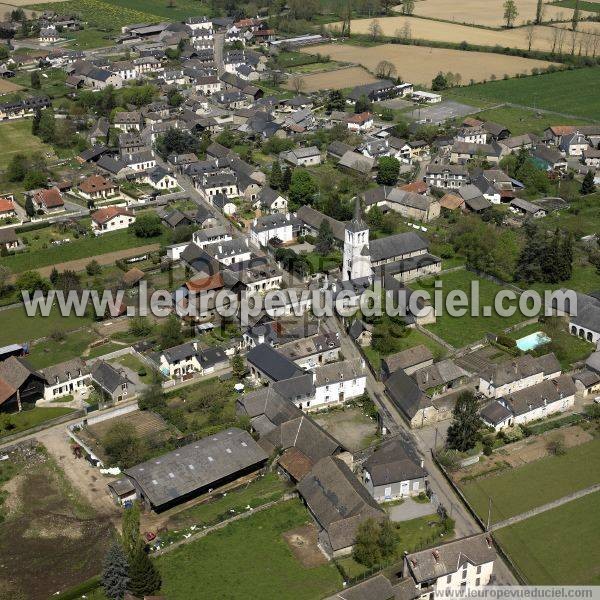 Photo aérienne de Angaïs