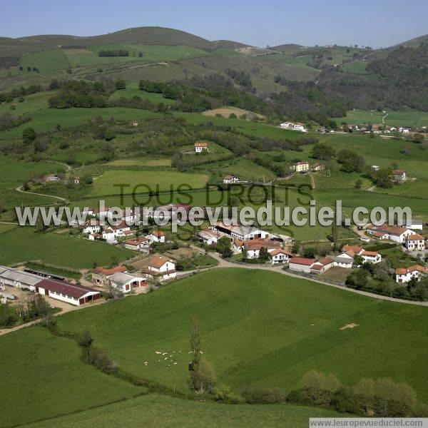 Photo aérienne de Bussunarits-Sarrasquette