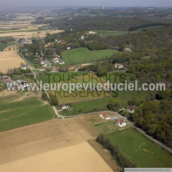 Photo aérienne de Labastide-Monrjeau