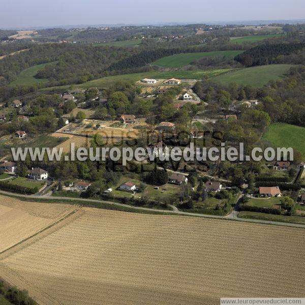 Photo aérienne de Labastide-Monrjeau