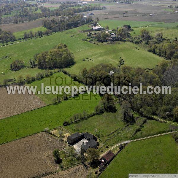 Photo aérienne de Mouhous