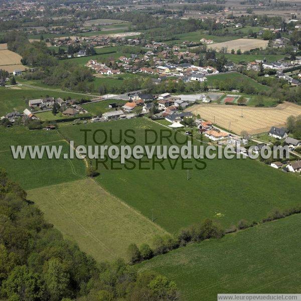 Photo aérienne de Ousse