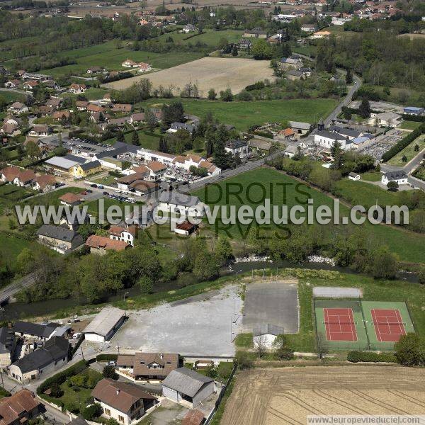 Photo aérienne de Ousse