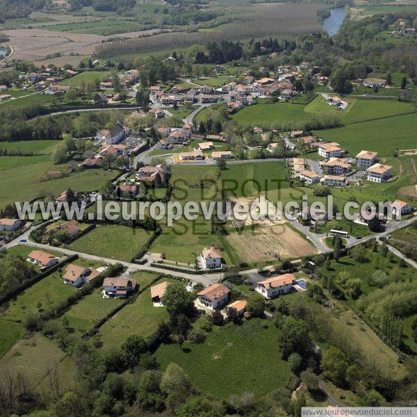 Photo aérienne de Villefranque