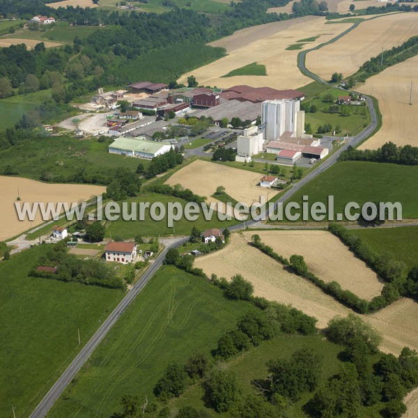 Photo aérienne de Acirits-Camou-Suhast