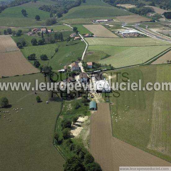 Photo aérienne de Bhasque-Lapiste