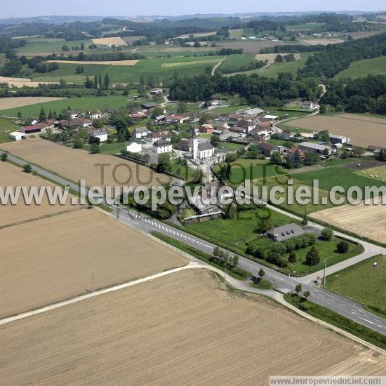 Photo aérienne de Charre